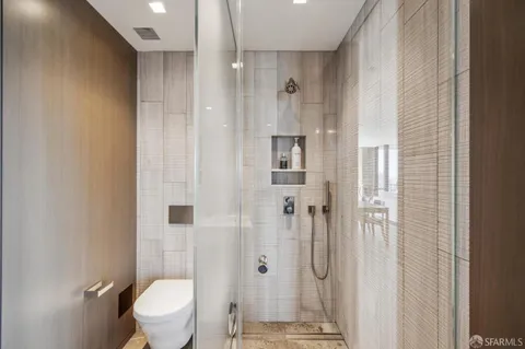 $3,200,000 | 999 Green Street, Unit 2404, San Francisco, CA 94133