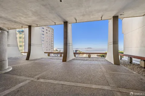 $3,200,000 | 999 Green Street, Unit 2404, San Francisco, CA 94133