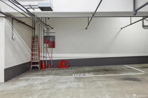 $3,200,000 | 999 Green Street, Unit 2404, San Francisco, CA 94133