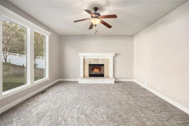 $414,000 | 605 South Franklin Street, Raymore, MO 64083