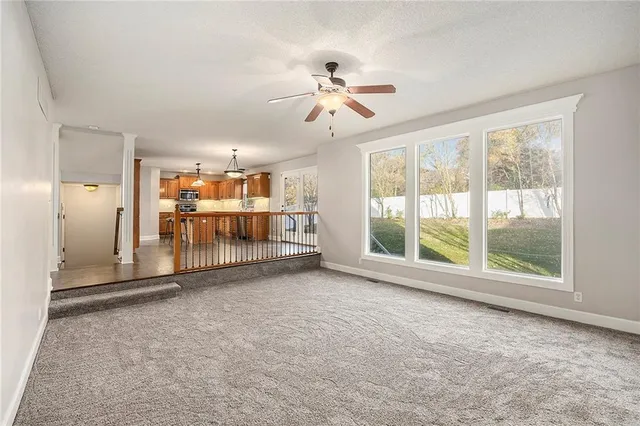 $414,000 | 605 South Franklin Street, Raymore, MO 64083