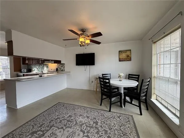 $1,600 | 116 F Street, Unit A, Belle Chasse, LA 70037