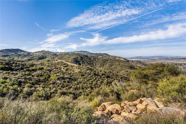 $750,000 | 28 Vía Vista Grande, Laguna Beach, CA 92651