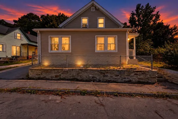 $349,900 | 6 Goddard Street, Webster, MA 01570