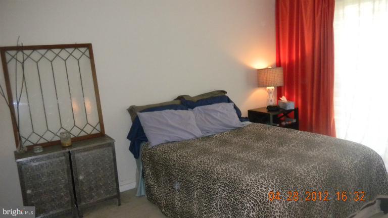 3232 Hewitt Avenue, Unit 22A Silver Spring, MD 20906 - Photo 9 of 10 Bedroom