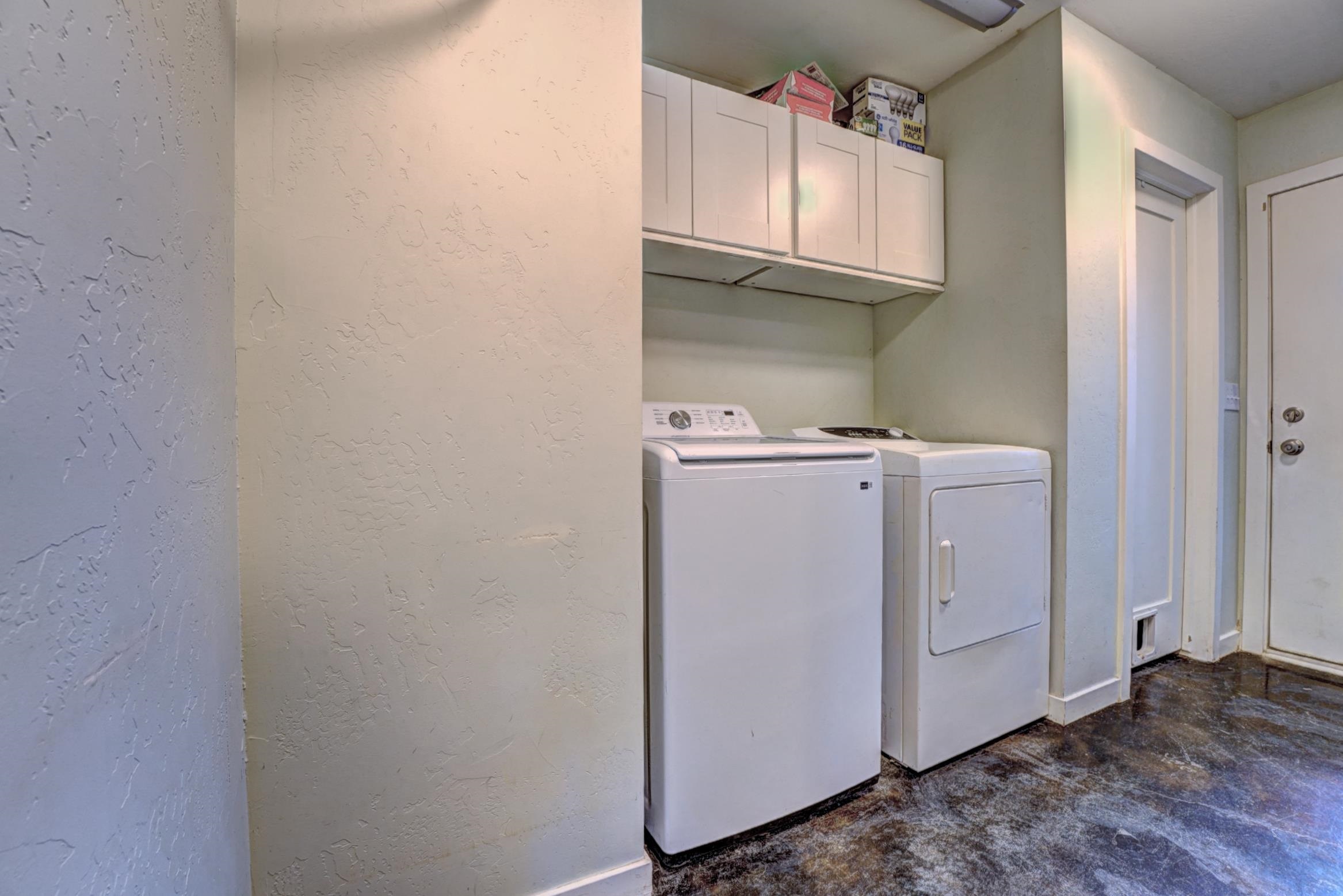 1570-45 45 1/2 Road De Beque, CO 81630 - Photo 24 of 35 a utility room with dryer and washer