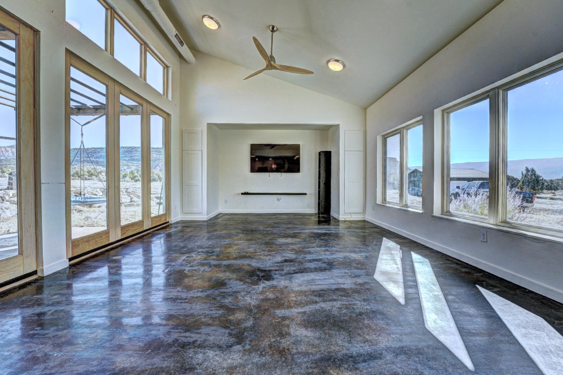 1570-45 45 1/2 Road De Beque, CO 81630 - Photo 3 of 35 a view of an entryway