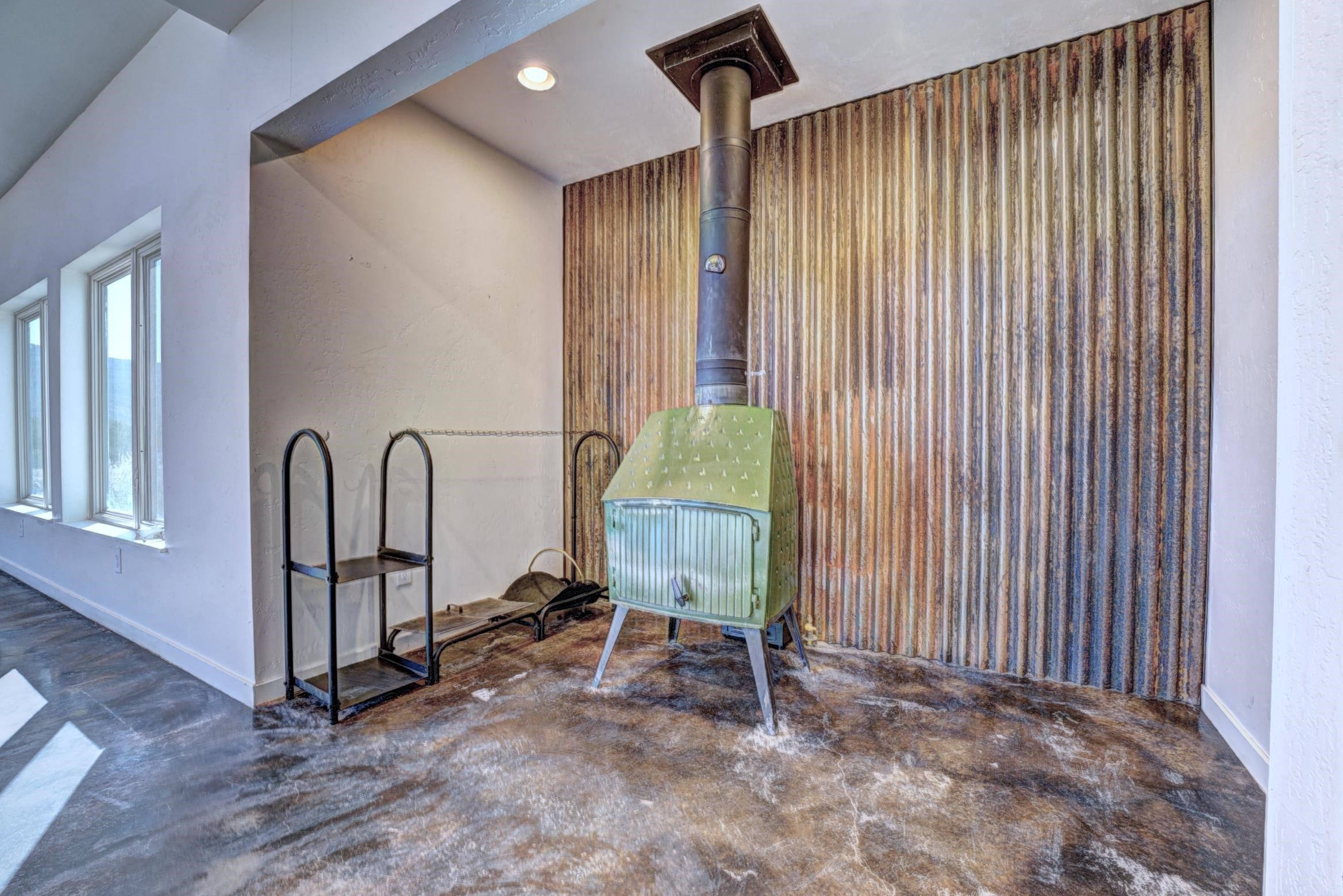 1570-45 45 1/2 Road De Beque, CO 81630 - Photo 9 of 35 a view of a interior in a house