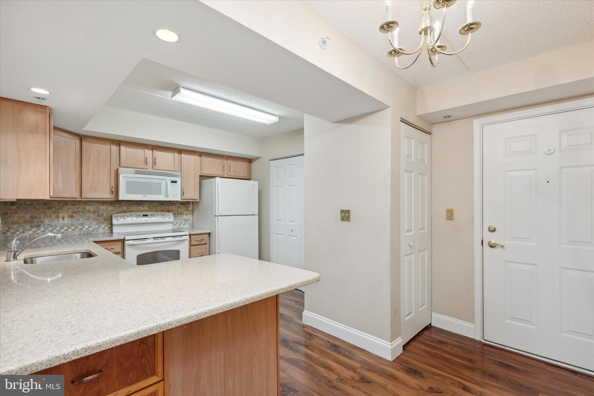 622 Brandon Road Norristown, PA 19403 - Photo 2 of 30 Gallery Image 2