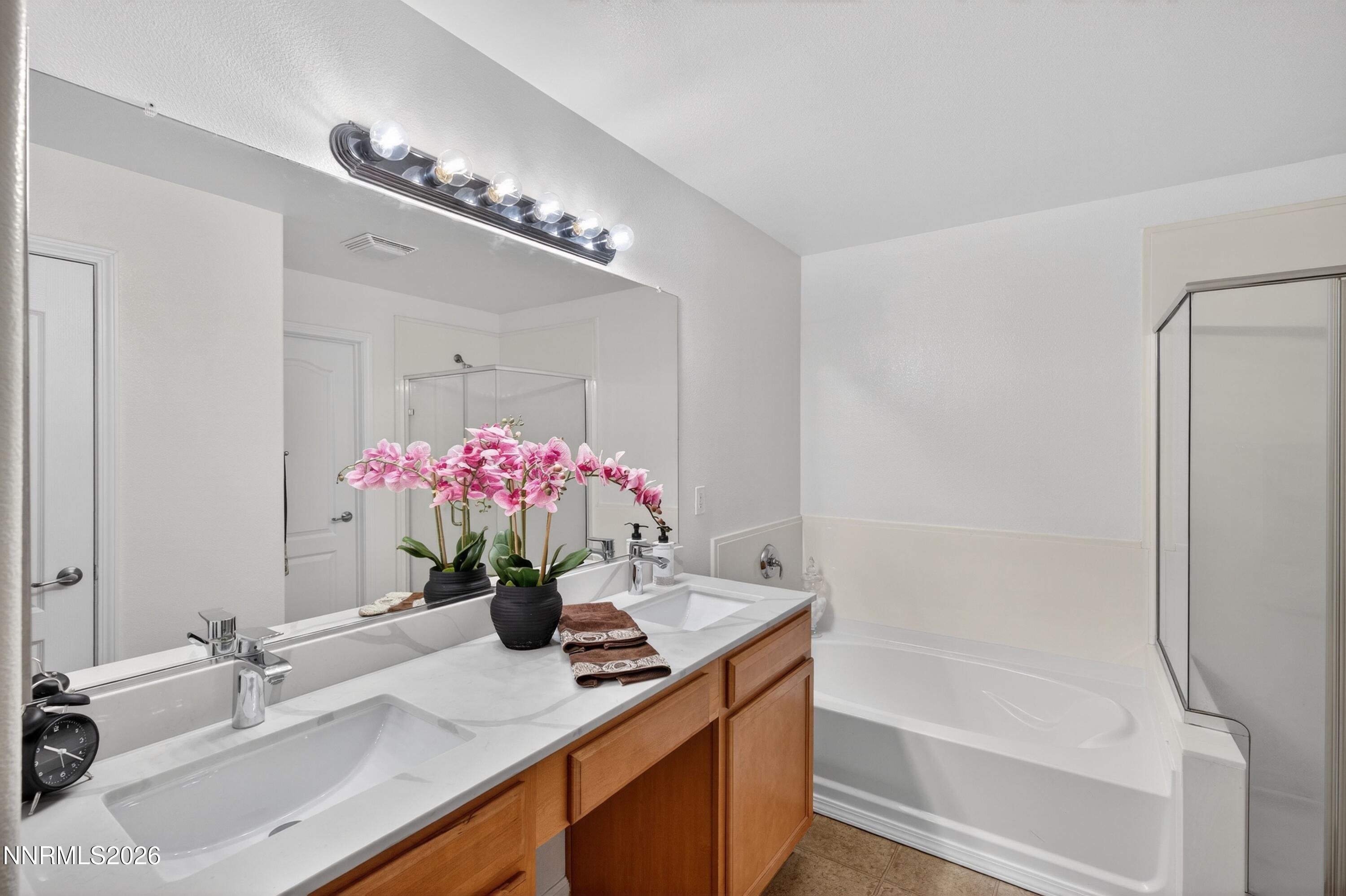 17000 Wedge Parkway, Unit 425 Reno, NV 89511 - Photo 26 of 44 028_dsc05344_942