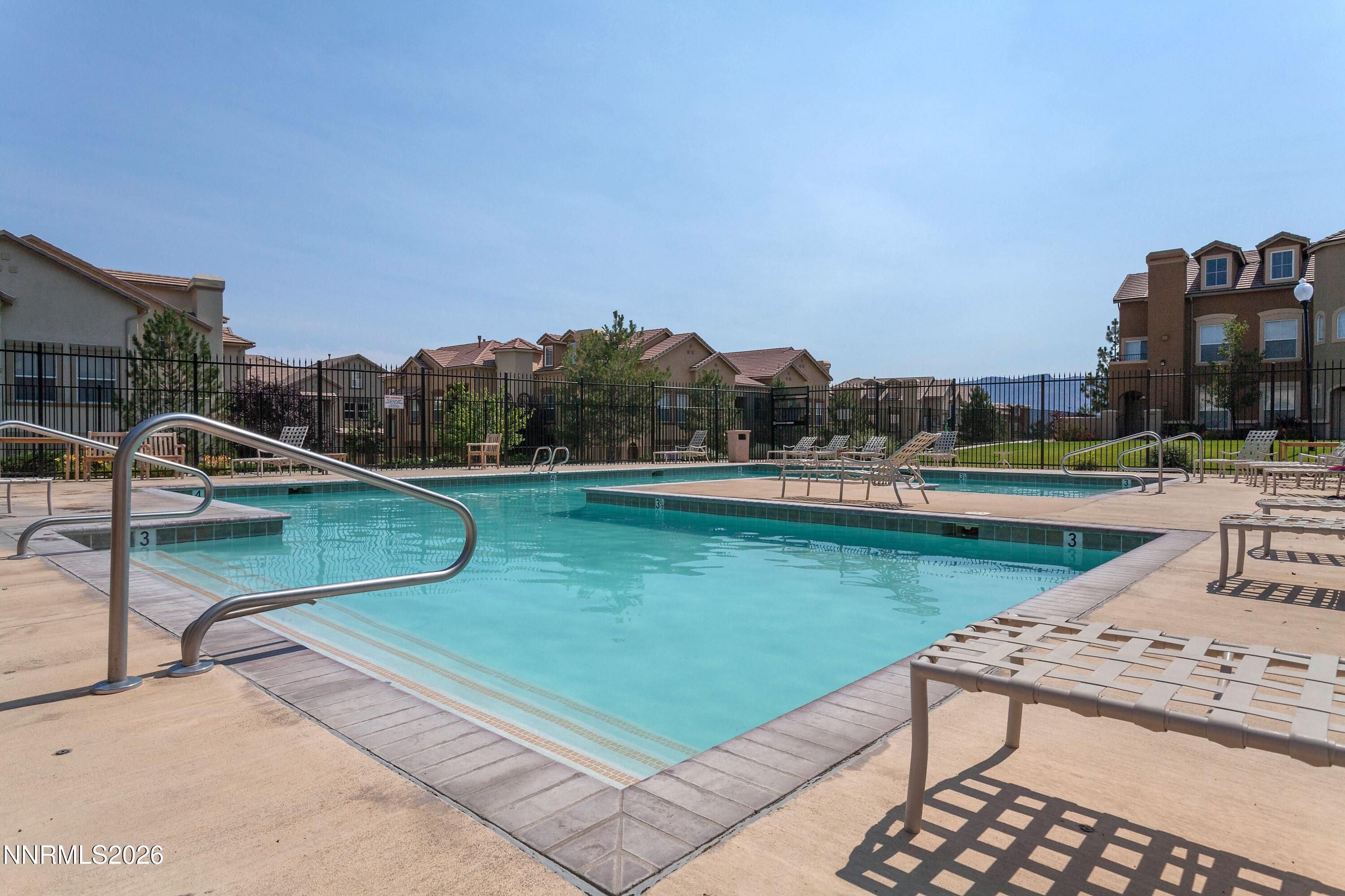 17000 Wedge Parkway, Unit 425 Reno, NV 89511 - Photo 37 of 44 039__mg_3828_408