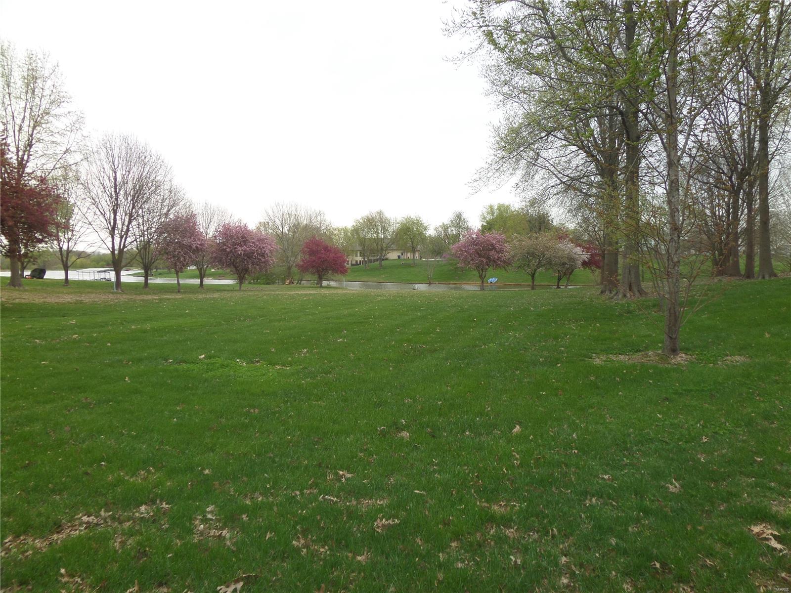 13321 Lee Road Trenton, IL 62293 - Photo 8 of 9 Gallery Image 8