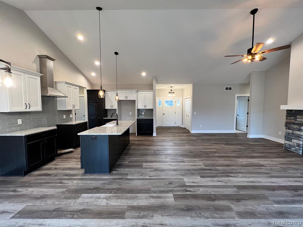 1 Textile Road Saline, MI 48176 - Photo 4 of 22