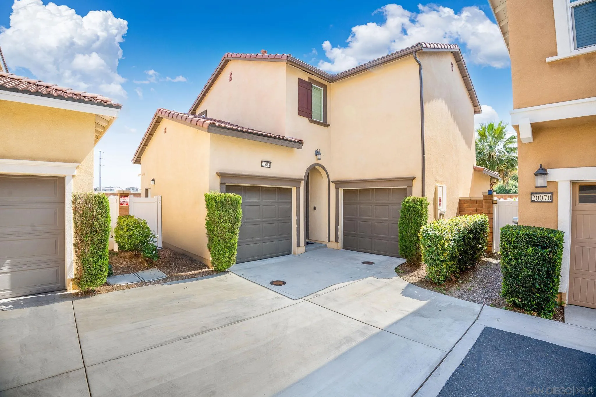 20064 Red Rock Avenue Riverside, CA 92507 - Photo 2 of 37