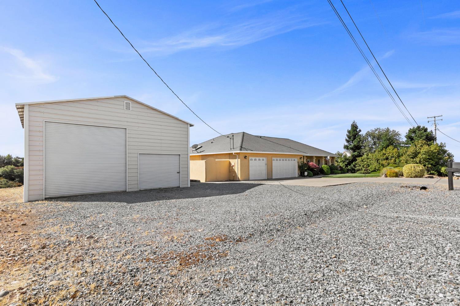 3235 Hagen Road Valley Springs, CA 95252 - Photo 36 of 40 a view of a house with a yard