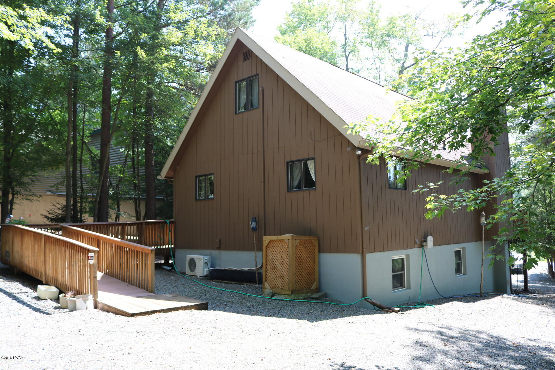 2403 Crest View Road Lake Ariel, PA 18436 - Photo 6 of 46