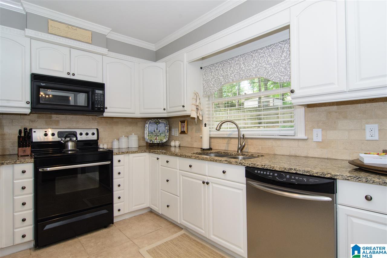 2012 Hickory Road Birmingham, AL 35216 - Photo 13 of 42