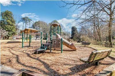 2037 Longview Way Chamblee, GA 30341 - Photo 36 of 40