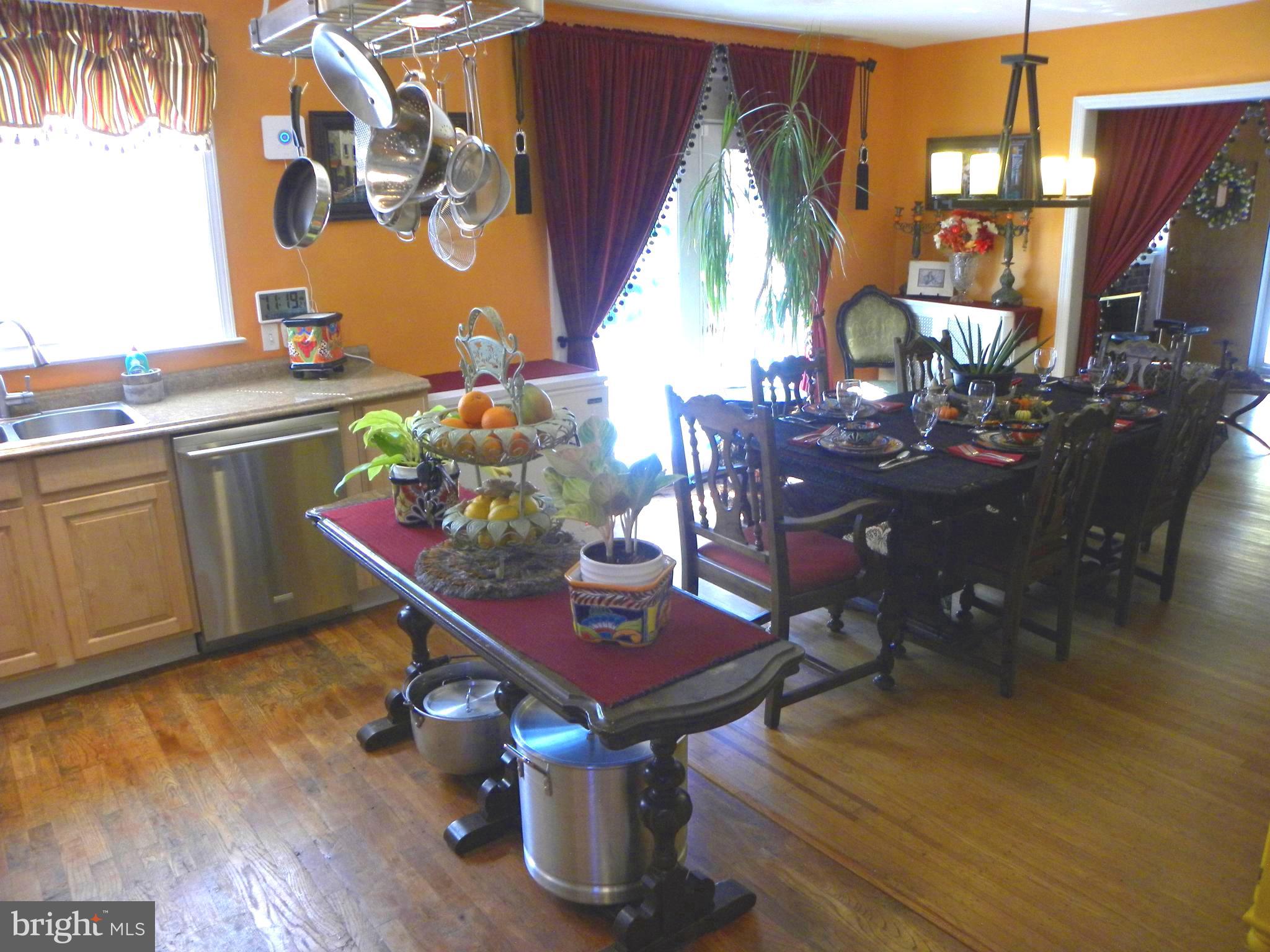 123 East Avon Road Brookhaven, PA 19015 - Photo 30 of 51 Open up your french doors to enjoy your Fountain!