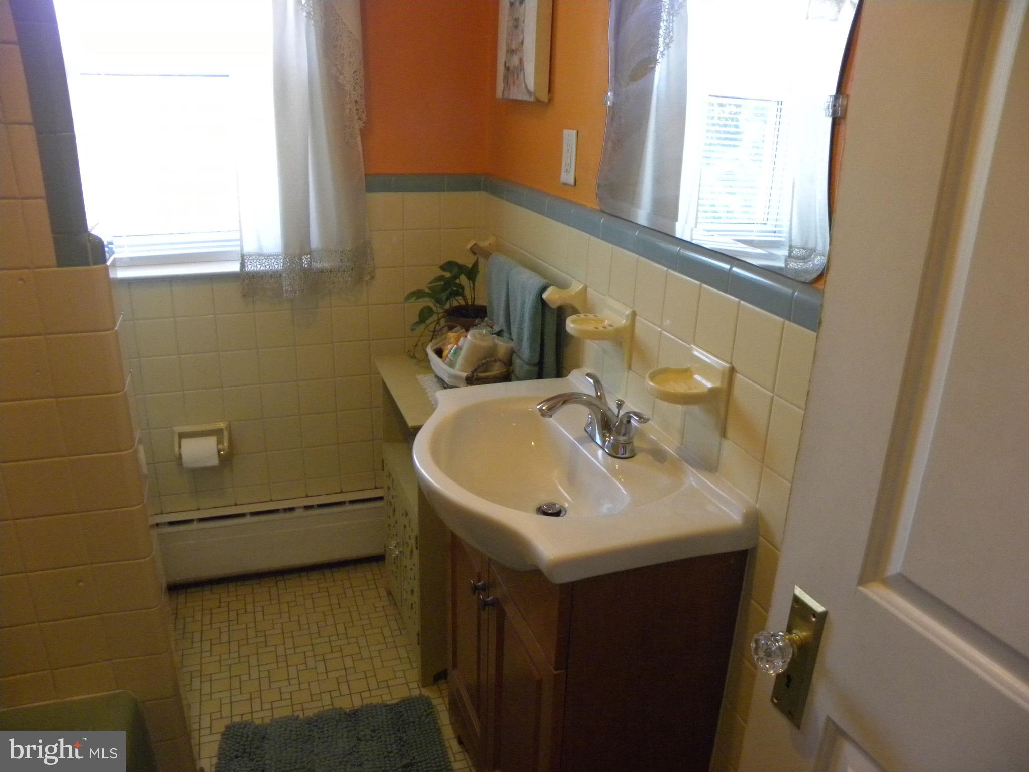 123 East Avon Road Brookhaven, PA 19015 - Photo 36 of 51 Gallery Image 36