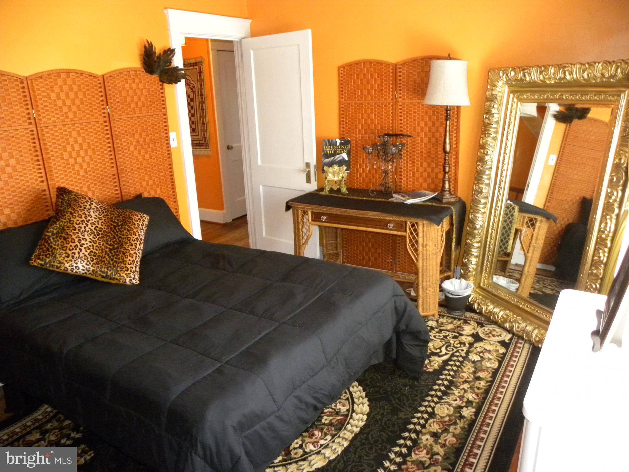 123 East Avon Road Brookhaven, PA 19015 - Photo 40 of 51 Middle bedroom w/HW floors!