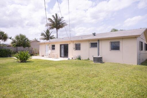 431 West 35th Street Riviera Beach, FL 33404 - Photo 16 of 17 Back Yard 1.2
