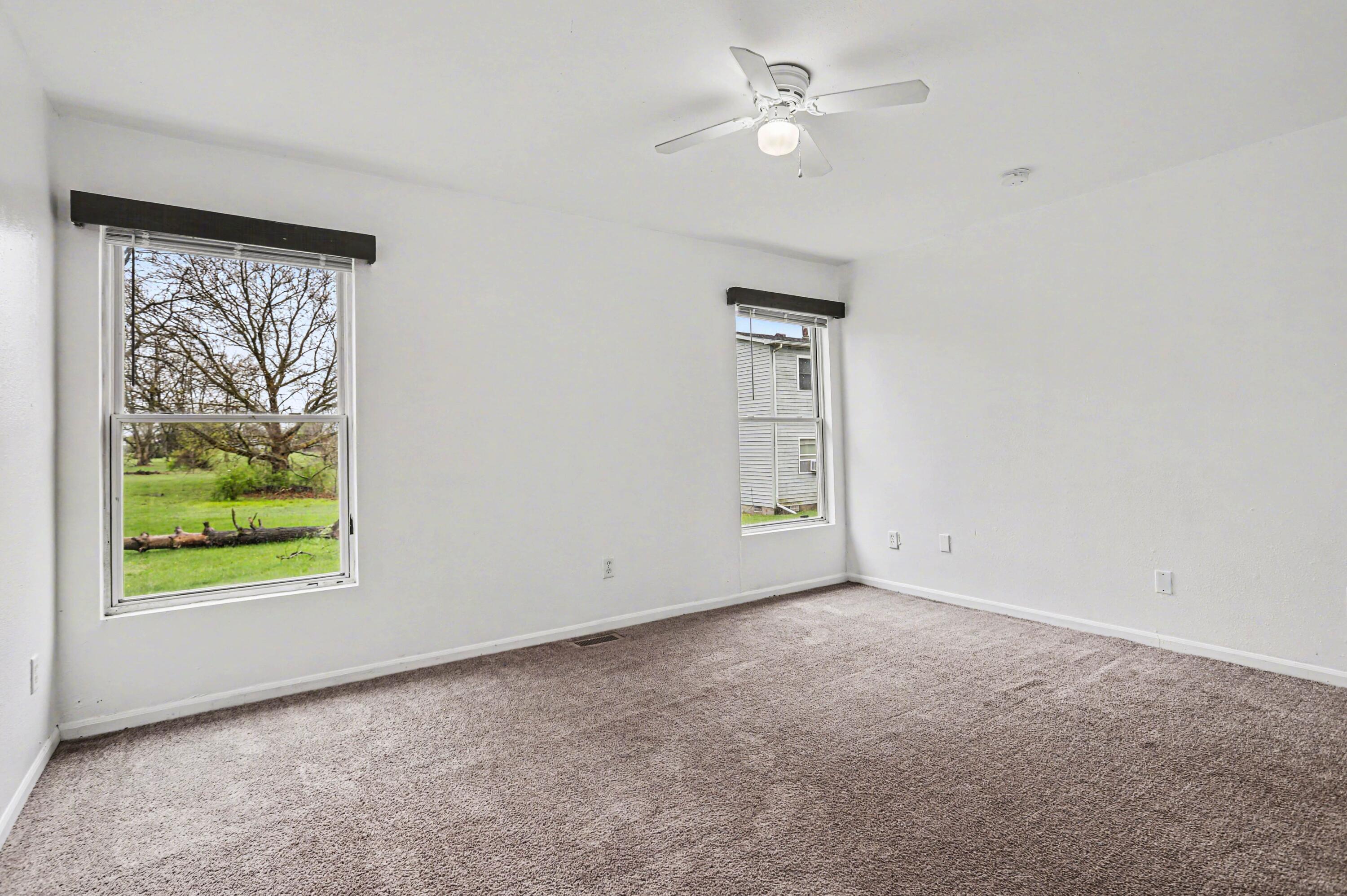 488 Florence Road Constantine, MI 49042 - Photo 8 of 15 009_file_8935