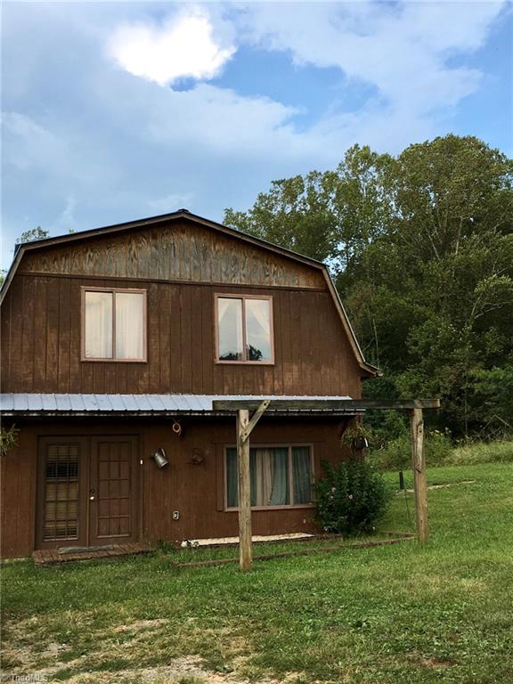 113 Taylor Road Pilot Mountain, NC 27041 - Photo 2 of 15 Gallery Image 2