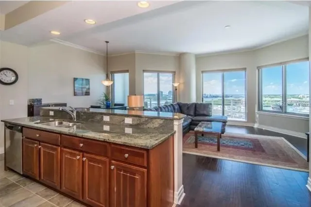 $699,000 | 1209 East Cumberland Avenue, Unit 901, Tampa, FL 33602