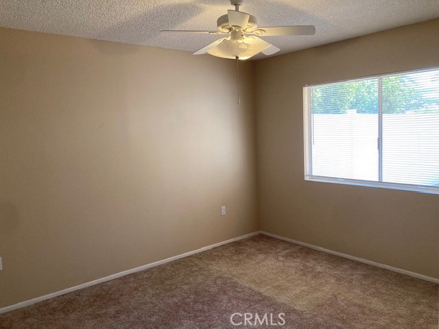 25801 McCall Boulevard Menifee, CA 92586 - Photo 11 of 15 an empty room with a window