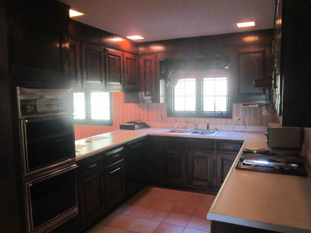 4430 Topside Road Knoxville, TN 37920 - Photo 8 of 26 Kitchen