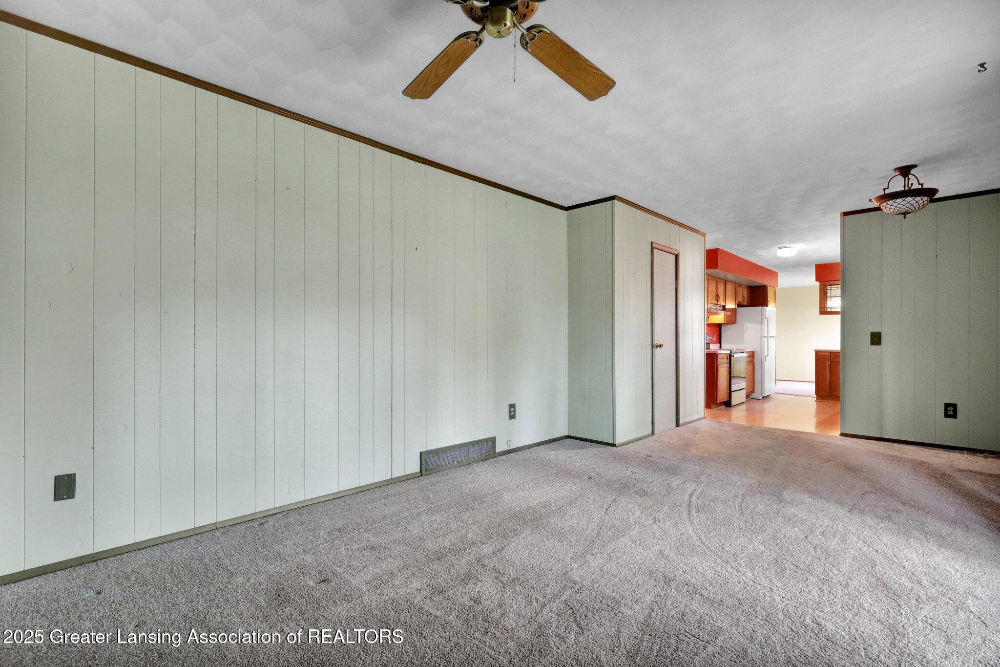 1975 North Waverly Road Dimondale, MI 48821 - Photo 24 of 45 23-web-or-mls-Open Ended Media-23