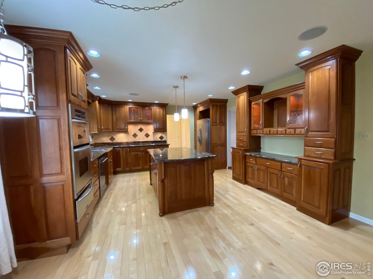 615 Kiwi Road Sterling, CO 80751 - Photo 2 of 34 Gallery Image 2