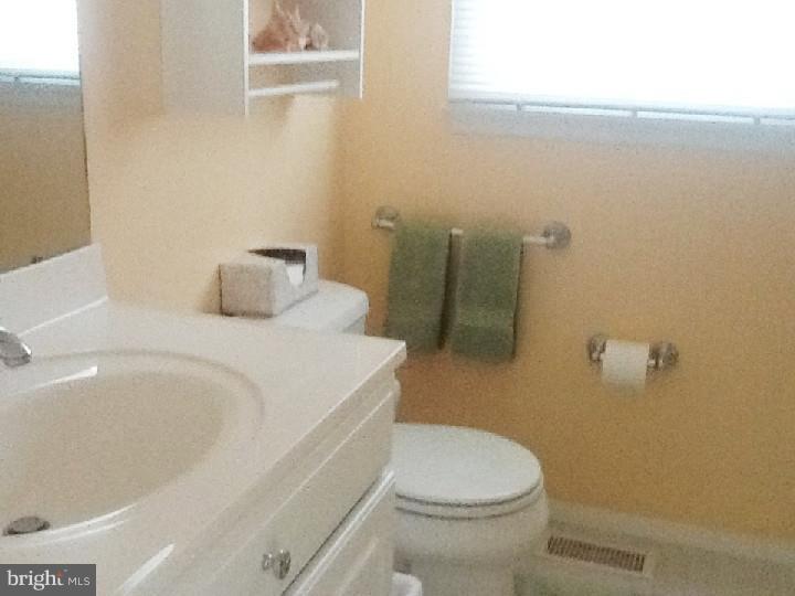 96 Red Stone Ridge Delran, NJ 08075 - Photo 15 of 20