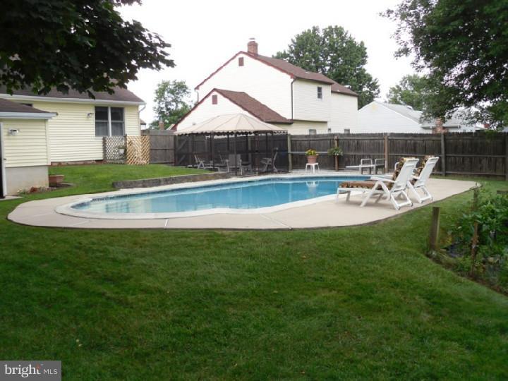 96 Red Stone Ridge Delran, NJ 08075 - Photo 17 of 20