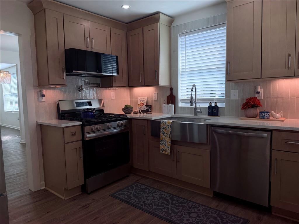 1957 Don Juan Lane Decatur, GA 30032 - Photo 5 of 14 Gallery Image 5