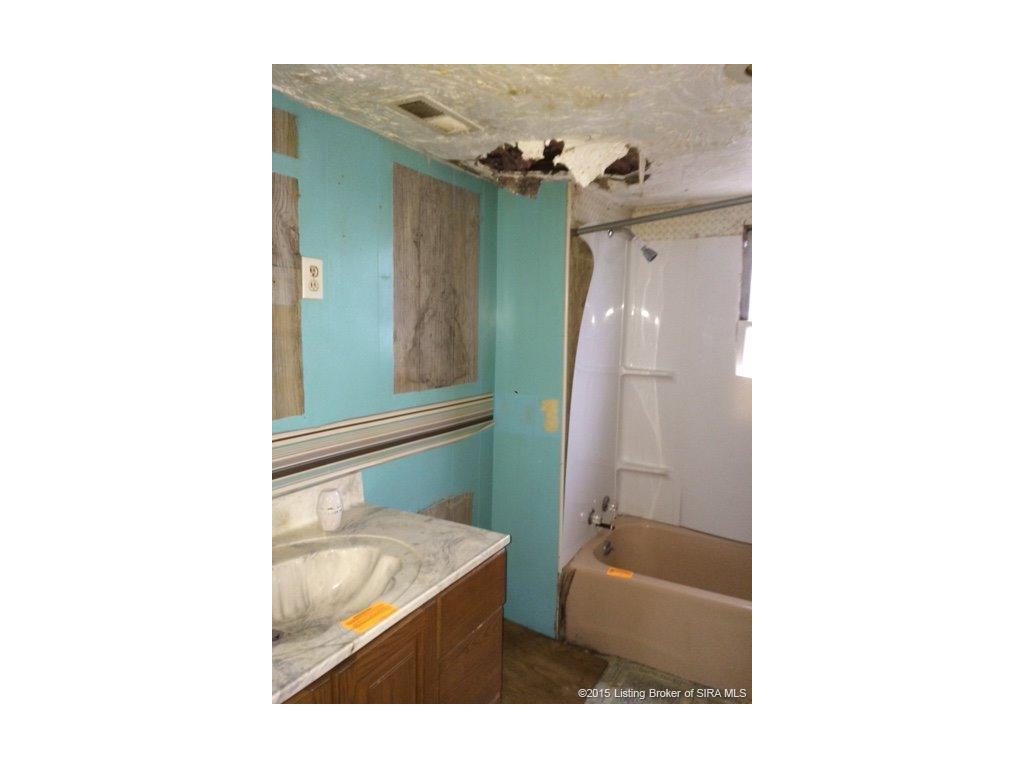 5510 Old State Road 135 Road Southwest Corydon, IN 47112 - Photo 12 of 15 Gallery Image 12