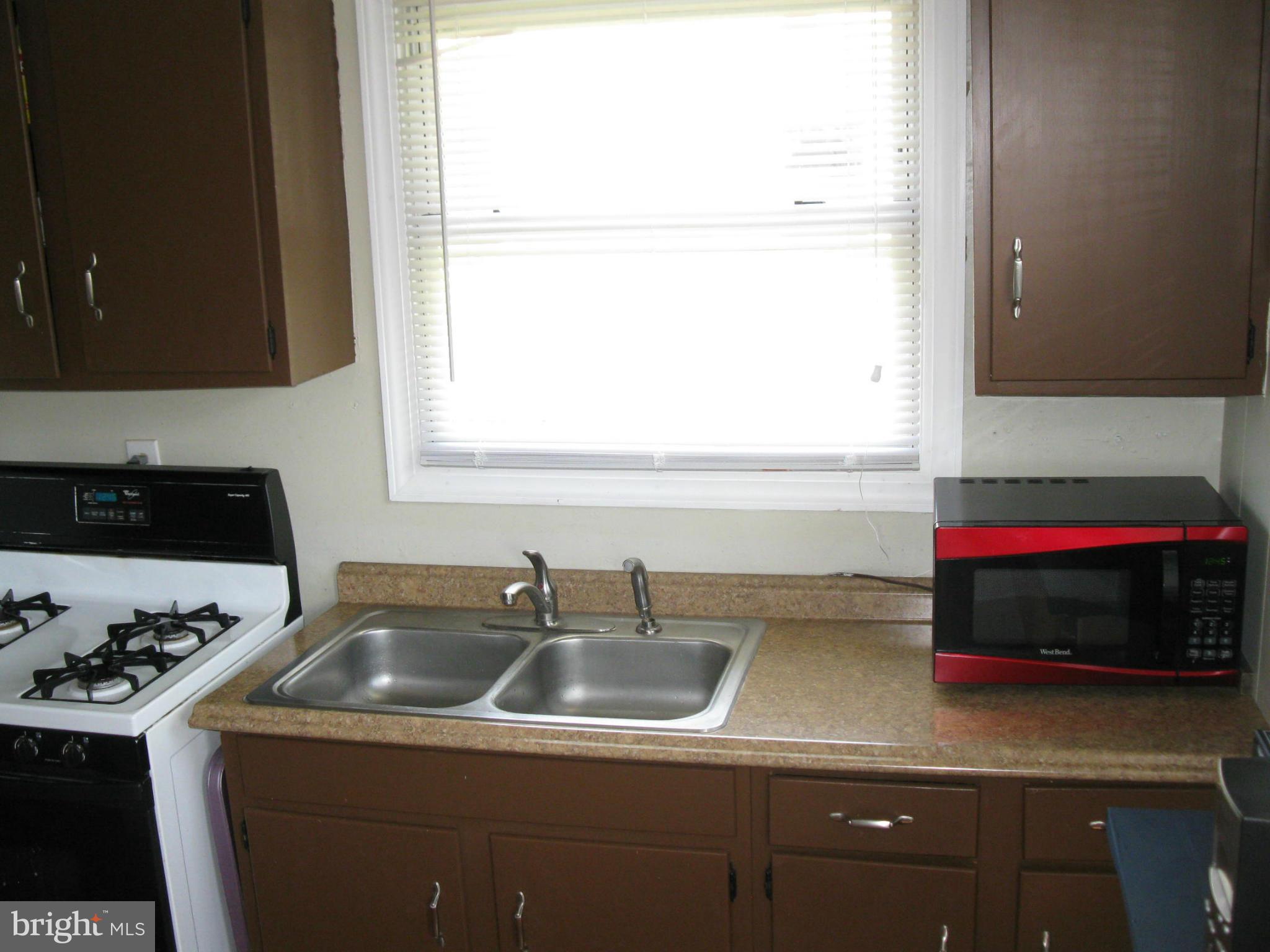 232 Locust Lane Elkton, MD 21921 - Photo 12 of 21 Kitchen