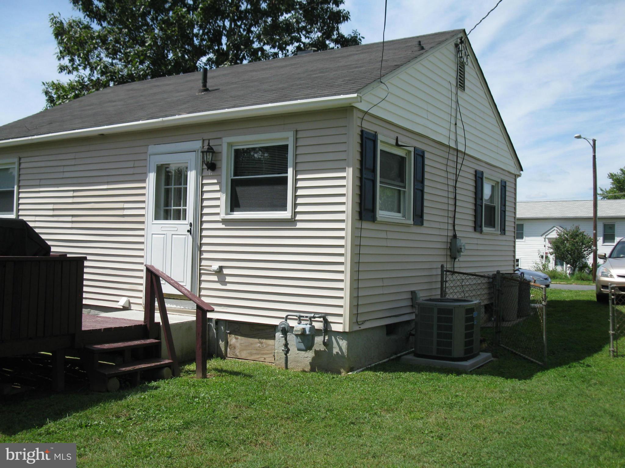 232 Locust Lane Elkton, MD 21921 - Photo 4 of 21 Exterior (Rear)