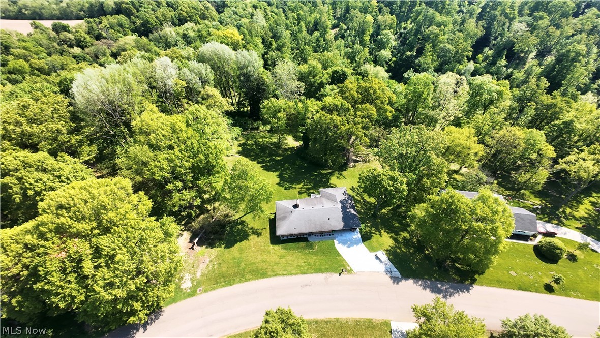 788 Ridgewood Drive Coshocton, OH 43812 - Photo 2 of 44