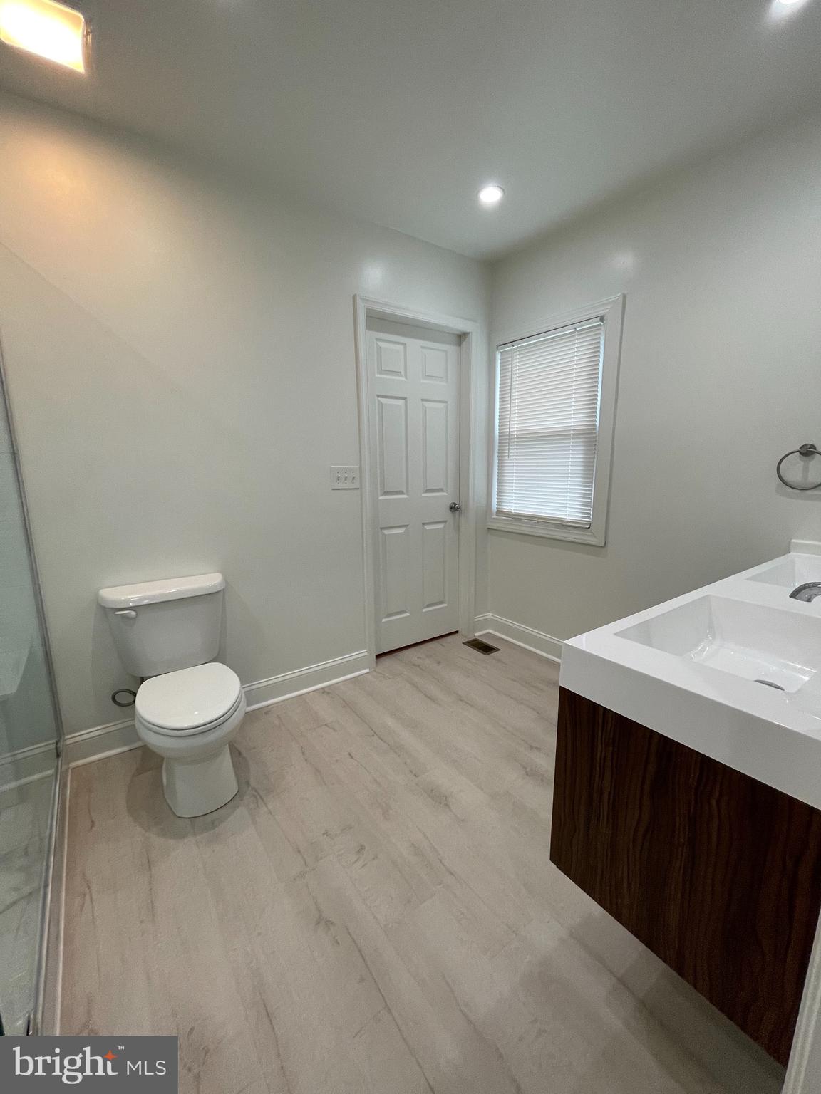 10136 Allentown Road Fort Washington, MD 20744 - Photo 41 of 75 Man Level Bath