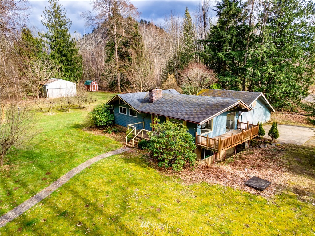 5655 Reese Hill Road Sumas, WA 98295 - Photo 2 of 40