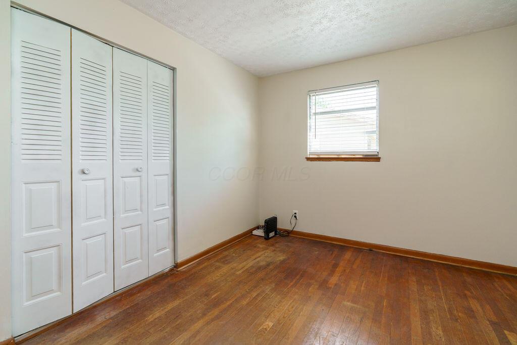 1033 Racine Avenue Columbus, OH 43204 - Photo 12 of 36
