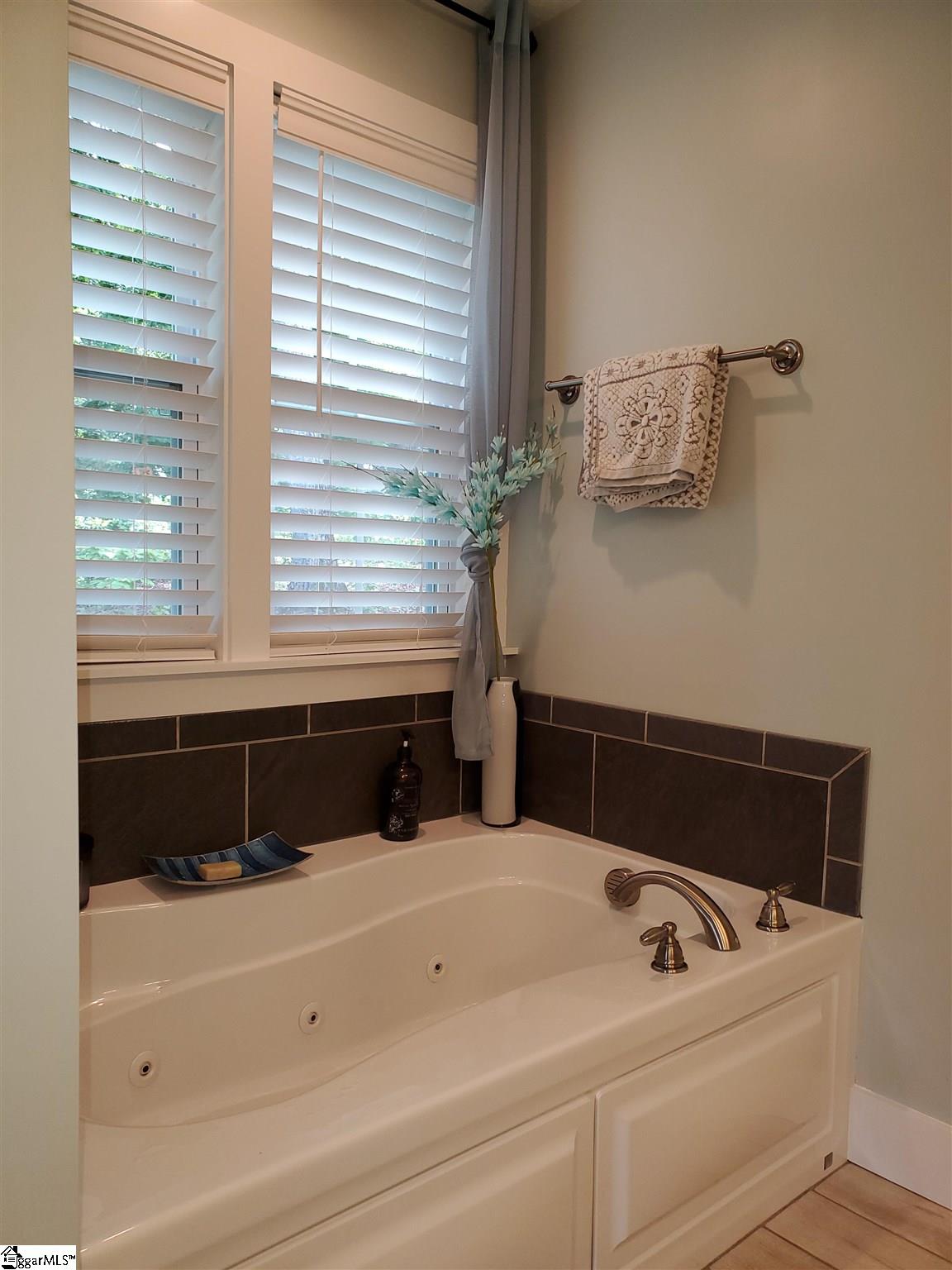 4916 John Suddeth Road Greer, SC 29651 - Photo 15 of 26