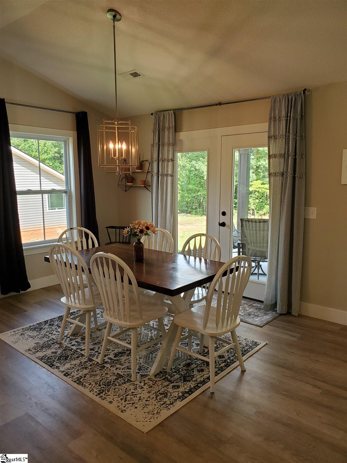 4916 John Suddeth Road Greer, SC 29651 - Photo 9 of 26