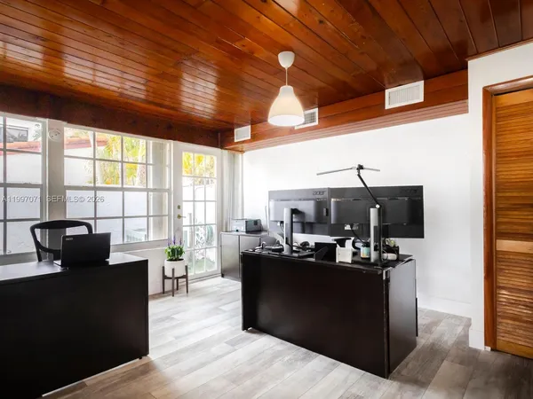 $897,000 | 11722 Southwest 107th Terrace, Miami, FL 33186