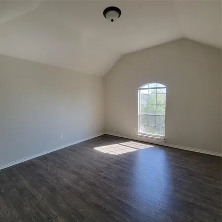 $2,800 | 5400 Meadow Valley Drive, Fort Worth, TX 76123