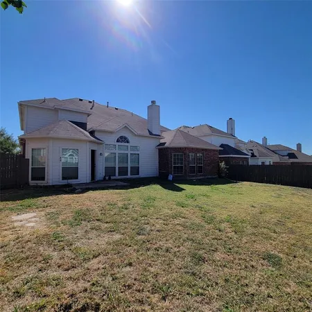 $2,800 | 5400 Meadow Valley Drive, Fort Worth, TX 76123