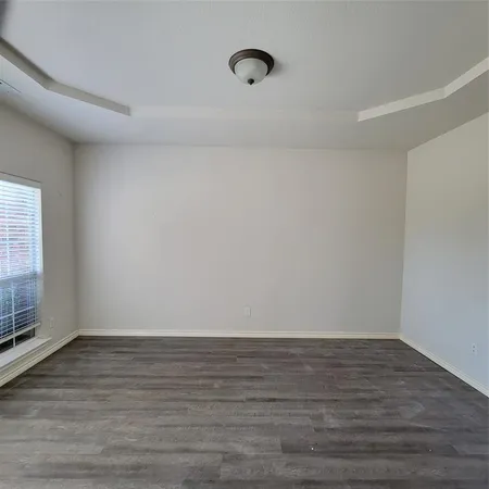 $2,800 | 5400 Meadow Valley Drive, Fort Worth, TX 76123