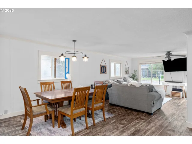 $390,000 | 106 West Jones Street, Yacolt, WA 98675